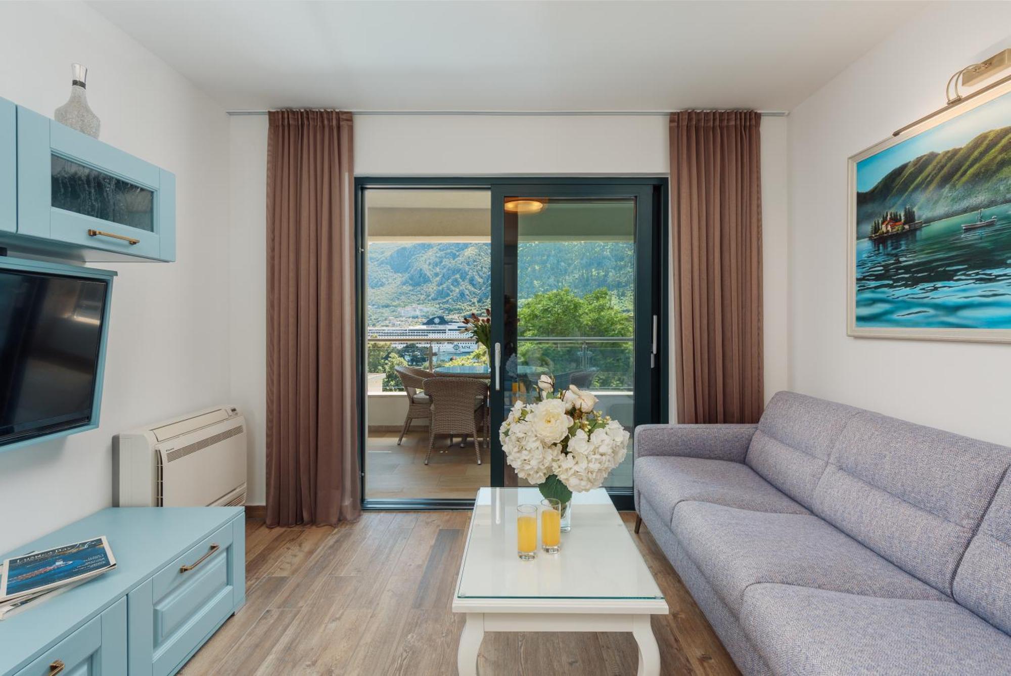 Apartments Los Olivos Kotor Buitenkant foto