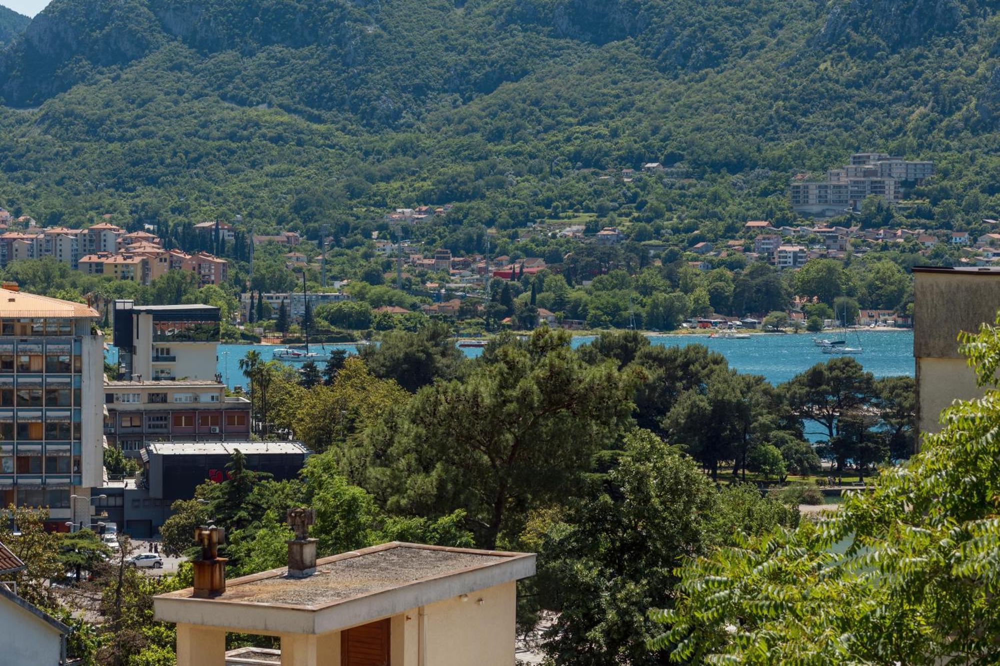 Apartments Los Olivos Kotor Buitenkant foto